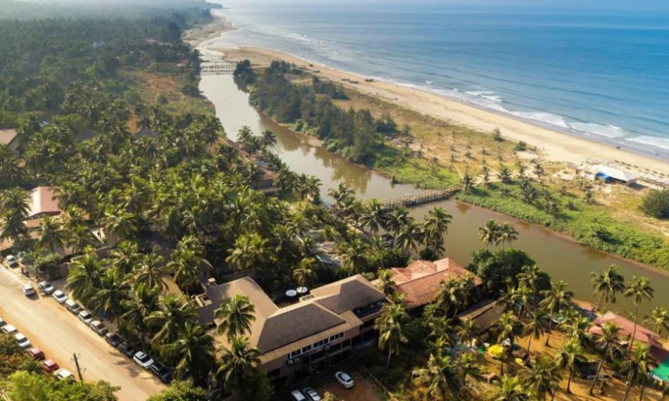 Best 10 Attractions in Morjim