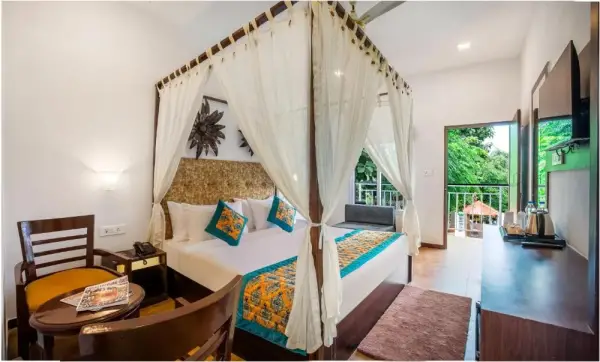 Aurum Resorts Morjim 6