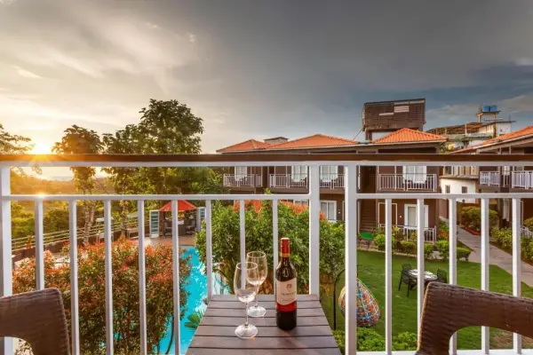 Aurum Resorts Morjim 9